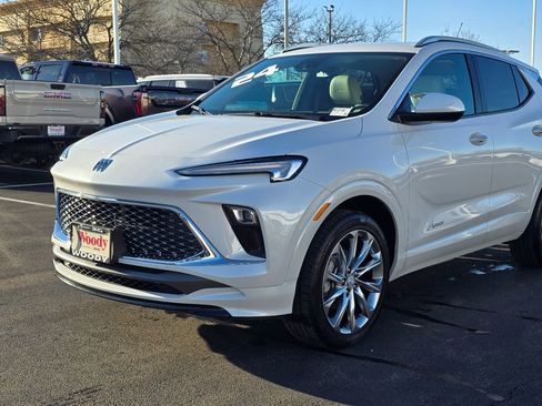 Certified 2024 Buick Encore GX Avenir w/ Avenir Convenience Package image 13