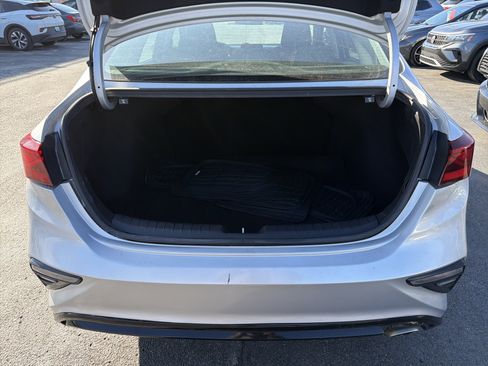 Used 2019 Kia Forte LXS image 25