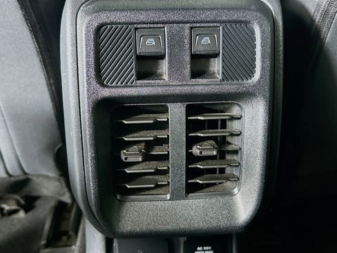 Used 2025 Ford Bronco Big Bend AWD/4WD image 27