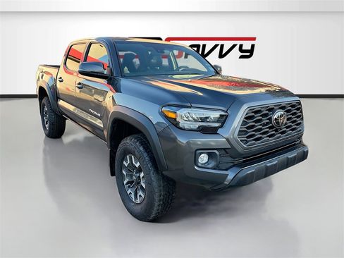 Used 2022 Toyota Tacoma TRD Off-Road image 1