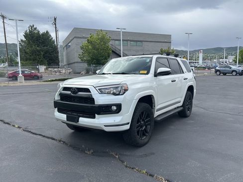 Used 2019 Toyota 4Runner Limited AWD/4WD image 9