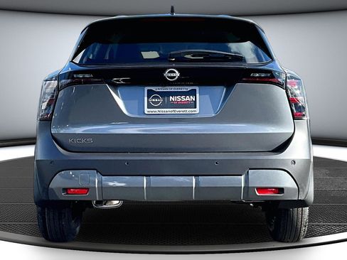 New 2026 Nissan Kicks S image 4