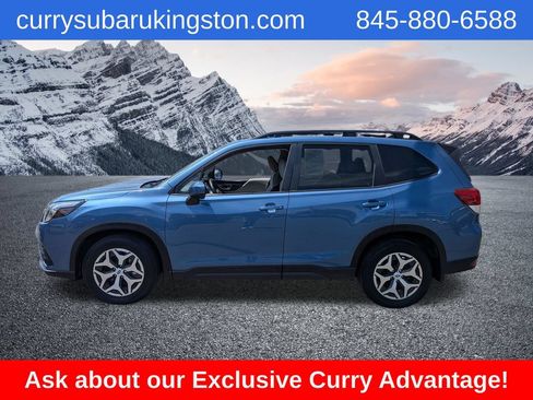 Used 2024 Subaru Forester Premium AWD/4WD image 8