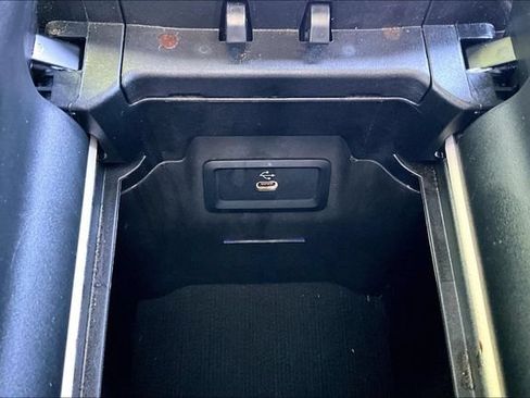 Certified 2026 Mercedes-Benz GLC 300 4MATIC image 19