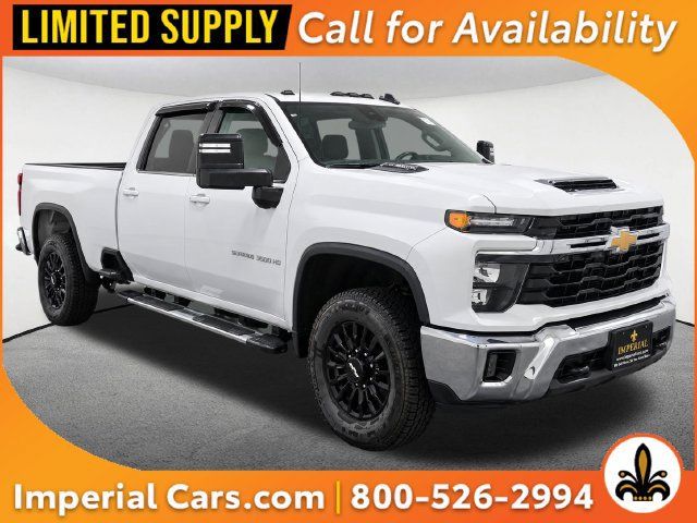 Used 2024 Chevrolet Silverado 3500 LT w/ Convenience Package AWD/4WD image 1