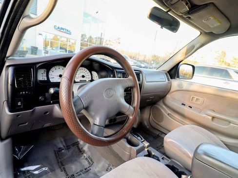 Used 2003 Toyota Tacoma PreRunner image 35