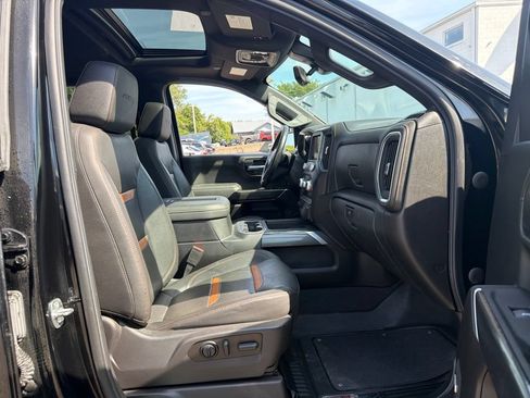 Used 2022 GMC Sierra 1500 AT4 w/ AT4 Premium Package AWD/4WD image 26