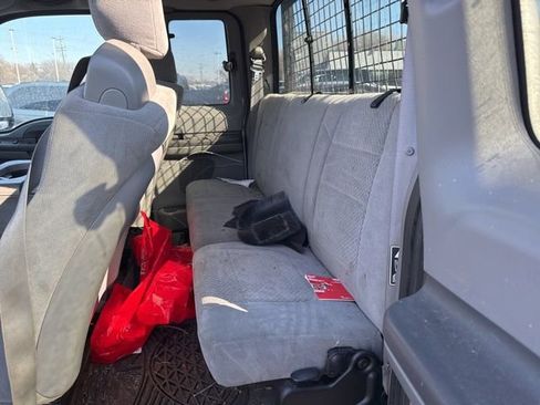 Used 2003 Ford F350 XLT image 13