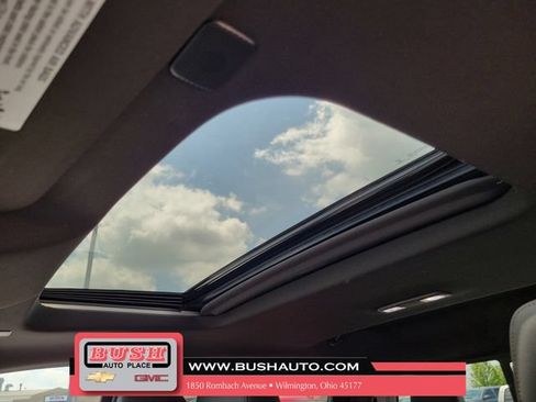 Used 2021 GMC Sierra 1500 AT4 w/ AT4 Value Package AWD/4WD image 32