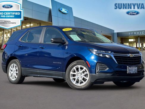 Used 2023 Chevrolet Equinox LS image 1