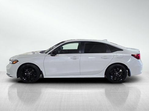 Used 2025 Honda Civic Sport image 4
