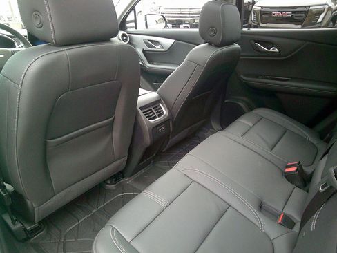 Certified 2024 Chevrolet Blazer LT w/ LPO, Floor Liner Package image 8