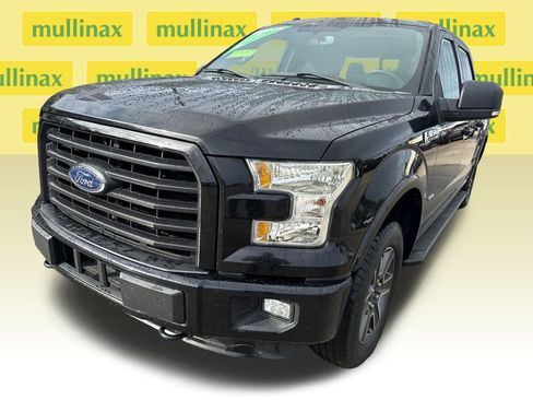 Used 2016 Ford F150 XLT w/ Equipment Group 302A Luxury image 11