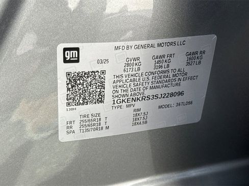 New 2025 GMC Acadia Elevation image 25