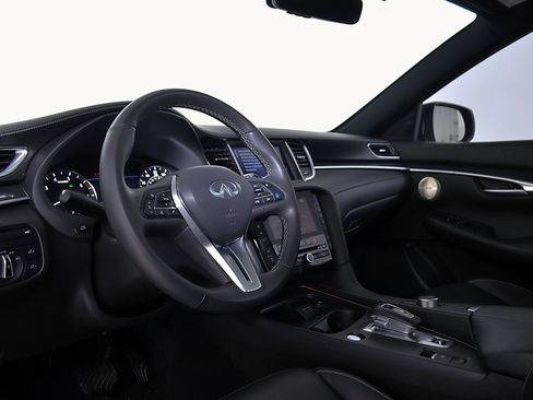 Used 2024 INFINITI QX50 Sport FWD image 14