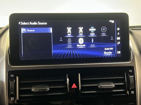 Used 2023 Lexus GX 460 Premium w/ Premium Package AWD/4WD image 17