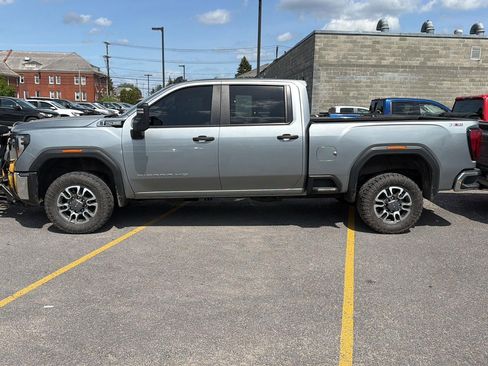 Used 2024 GMC Sierra 3500 Pro w/ Convenience Package AWD/4WD image 7