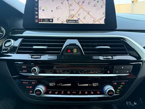 Used 2018 BMW 540i RWD image 43