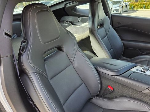 Used 2016 Chevrolet Corvette Stingray Coupe image 23