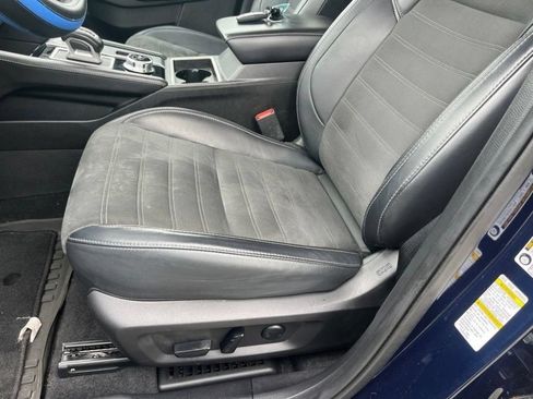Used 2024 Mitsubishi Outlander SE Black Edition FWD image 9