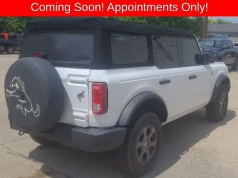Used 2023 Ford Bronco Big Bend AWD/4WD image 2