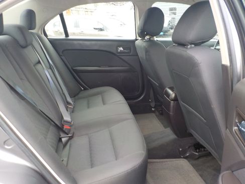 Used 2012 Ford Fusion SE FWD image 24