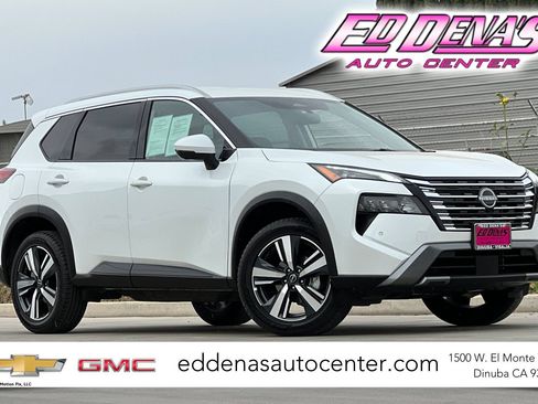 Used 2026 Nissan Rogue SL AWD/4WD image 1