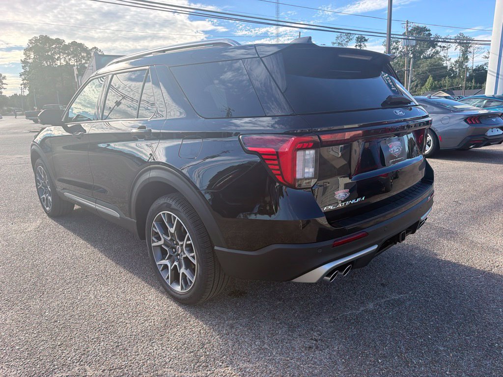 New 2027 Ford Explorer Platinum w/ 3.0L Ultimate Package AWD/4WD image 7