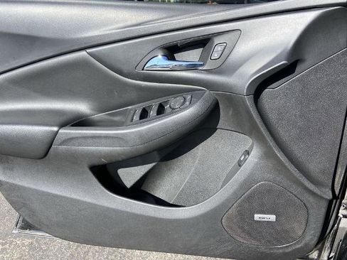 Used 2018 Chevrolet Volt Premier w/ Driver Confidence Package image 18