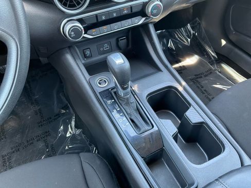 Used 2025 Nissan Sentra S FWD image 16
