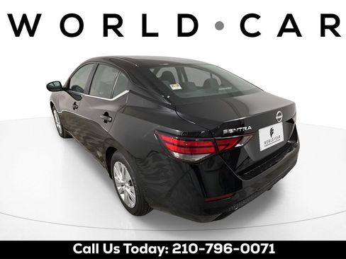 Used 2025 Nissan Sentra S image 11