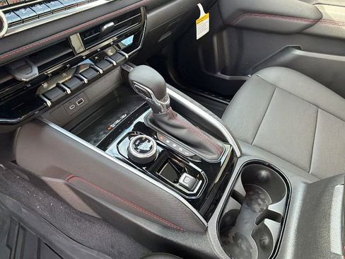 New 2026 Chevrolet Colorado Z71 w/ Technology Package image 23