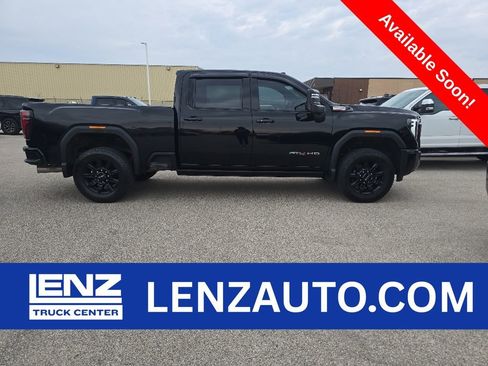Used 2024 GMC Sierra 2500 AT4 w/ AT4 Premium Plus Package AWD/4WD image 1