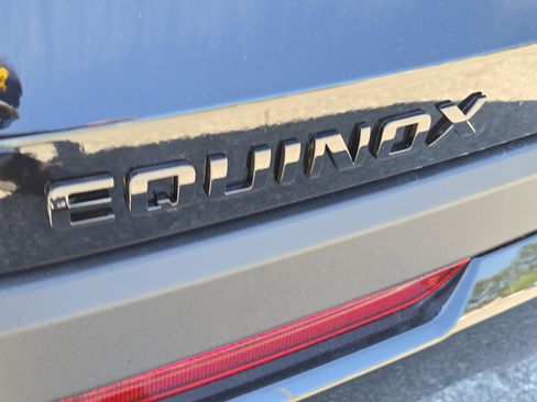 New 2026 Chevrolet Equinox RS w/ Convenience Package III FWD image 15