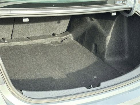 Used 2024 Chevrolet Malibu LS image 38