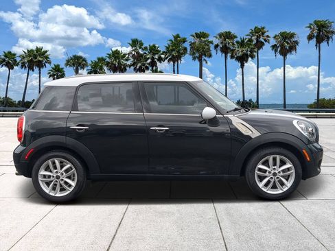 Used 2012 MINI Cooper Countryman FWD image 5