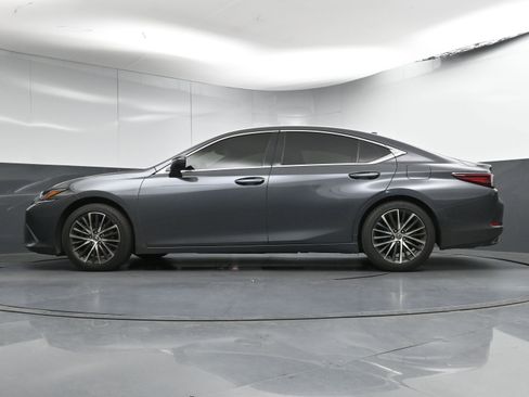 Used 2022 Lexus ES 350 w/ Premium Package image 30