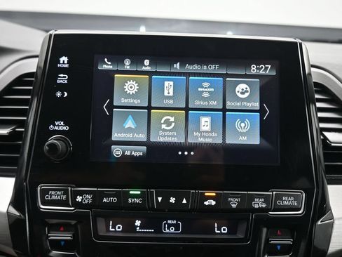 Used 2018 Honda Odyssey EX image 17