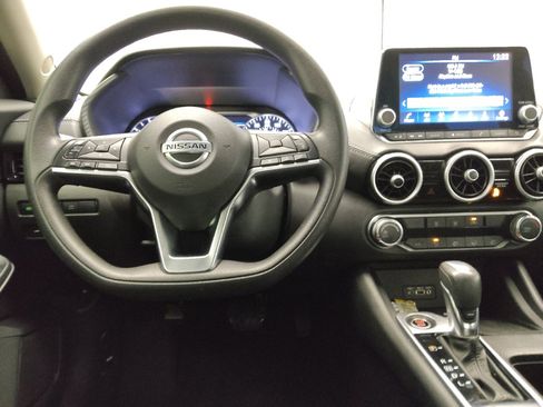 Used 2023 Nissan Sentra SV FWD image 22