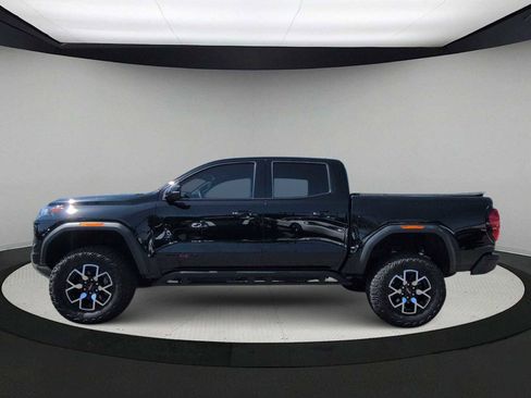 Used 2024 GMC Canyon AT4X AWD/4WD image 5