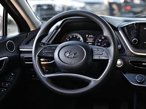 Used 2023 Hyundai Sonata SEL image 15