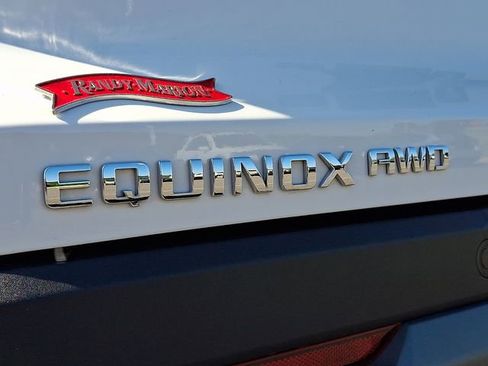 Used 2025 Chevrolet Equinox LT AWD/4WD image 30