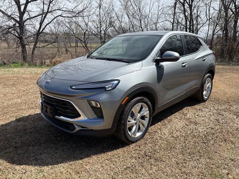 Used 2025 Buick Encore GX Preferred image 1