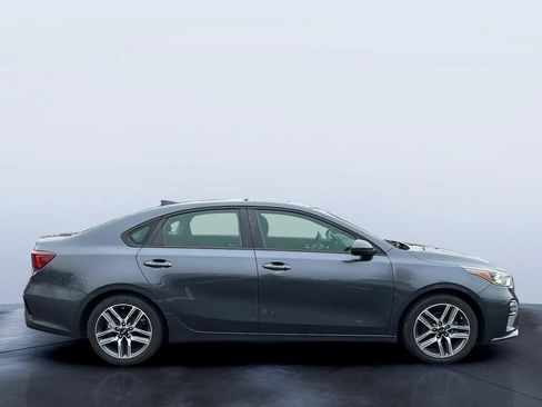 Used 2019 Kia Forte S w/ S Premium Package FWD image 6