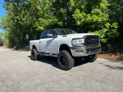 Used 2019 RAM 2500 Big Horn image 6