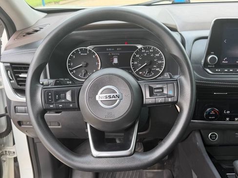 Used 2021 Nissan Rogue SV FWD image 26
