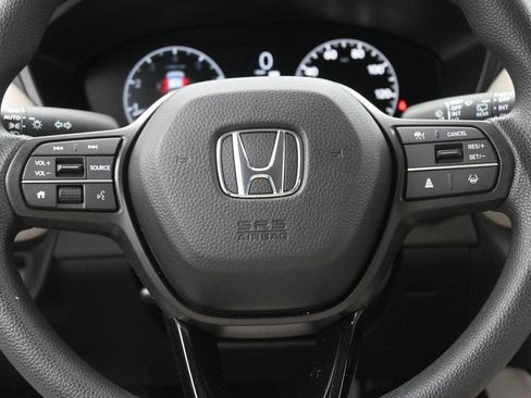 Used 2025 Honda HR-V LX image 20