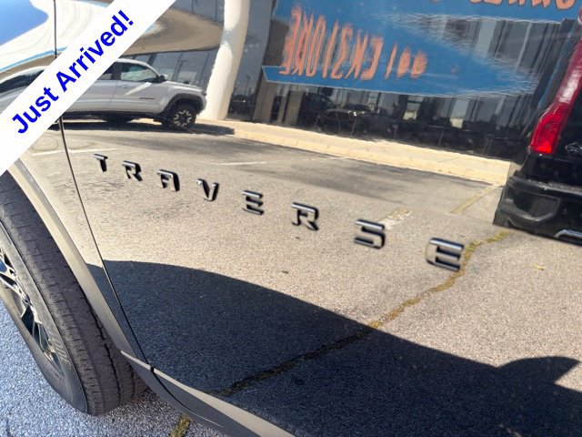 Used 2023 Chevrolet Traverse LS w/ Midnight/Sport Edition FWD image 13