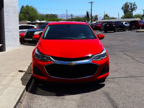 Used 2019 Chevrolet Cruze LS w/ LS Convenience Package FWD image 16