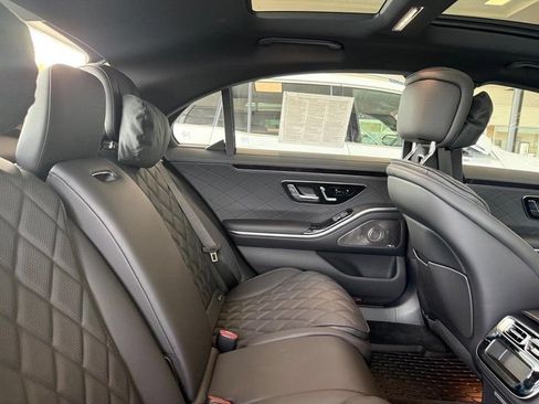 Certified 2026 Mercedes-Benz S 580 4MATIC Sedan image 7